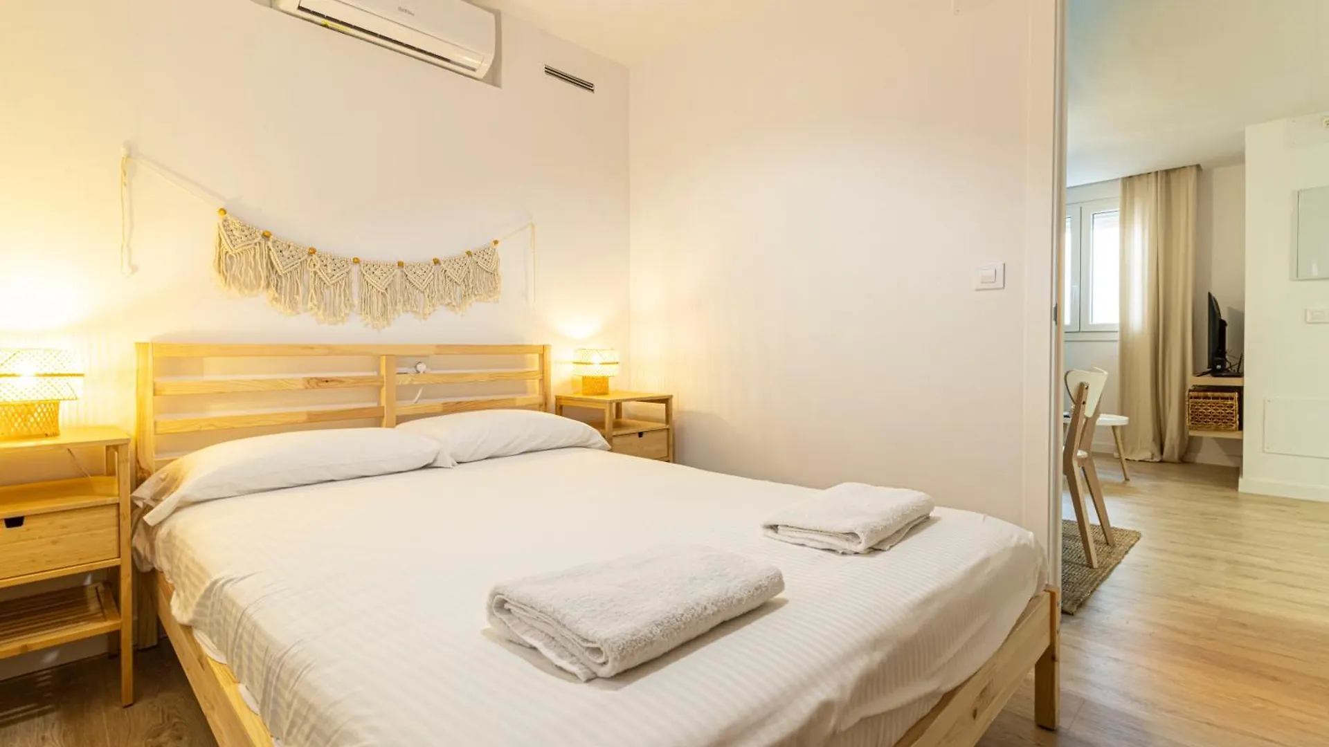 Allo Apartments Morenos Centro Jerez de la Frontera 0*,  España